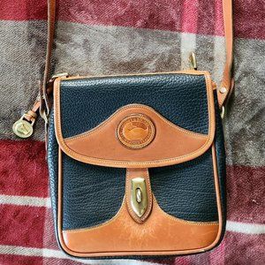 Dooney & Bourke crossbody bag